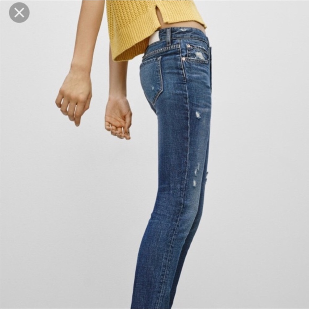 Aritzia The Castings Slim Boyfriend Jeans Sz 26